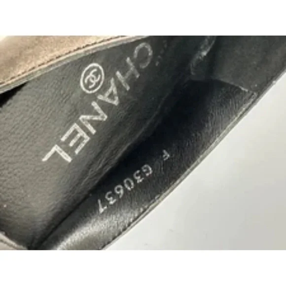 Chanel Black Leather CC Logo Shoes Slip on Loafers for Women 37 / US 7 - Picture 3 of 7